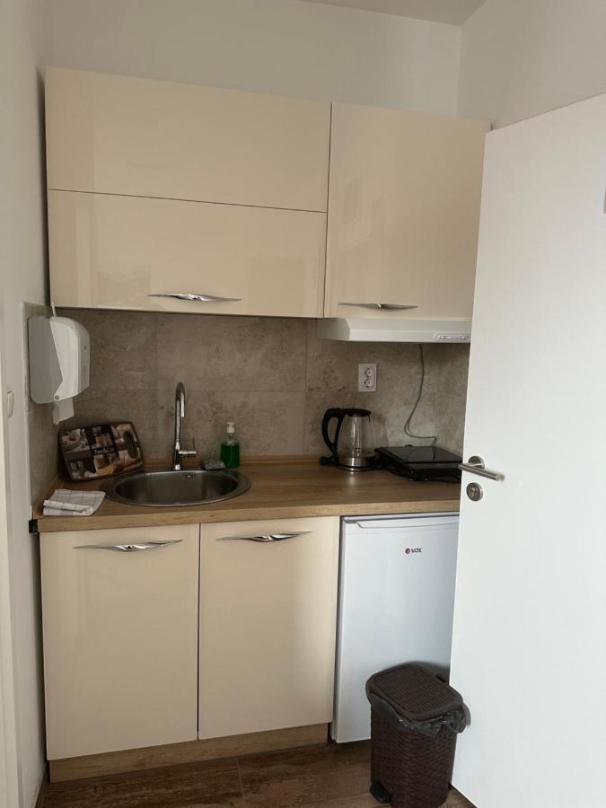 San Lux Dunavska Novi Sad Eksteriør billede